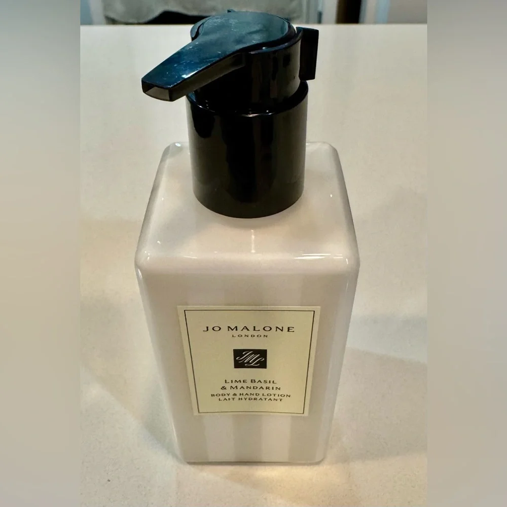 Jo Malone Lime Basil & Mandarin Body and Hand Lotion_250ml_NWT - Picture 9 of 14